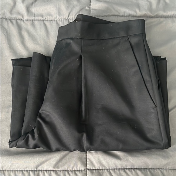 Banana Republic Pants - Banana Republic Cropped Wide Leg Trouser Size 6